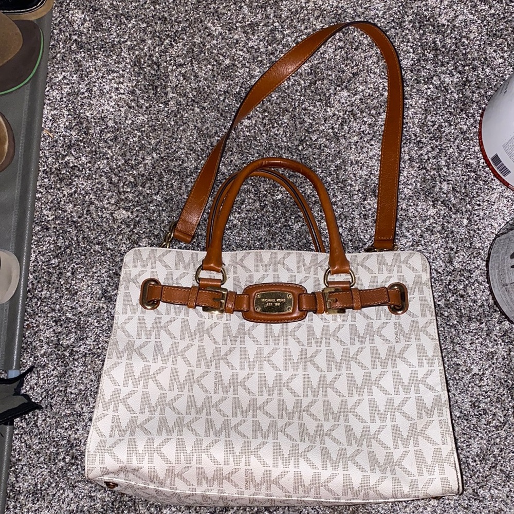 Michael Kors purse